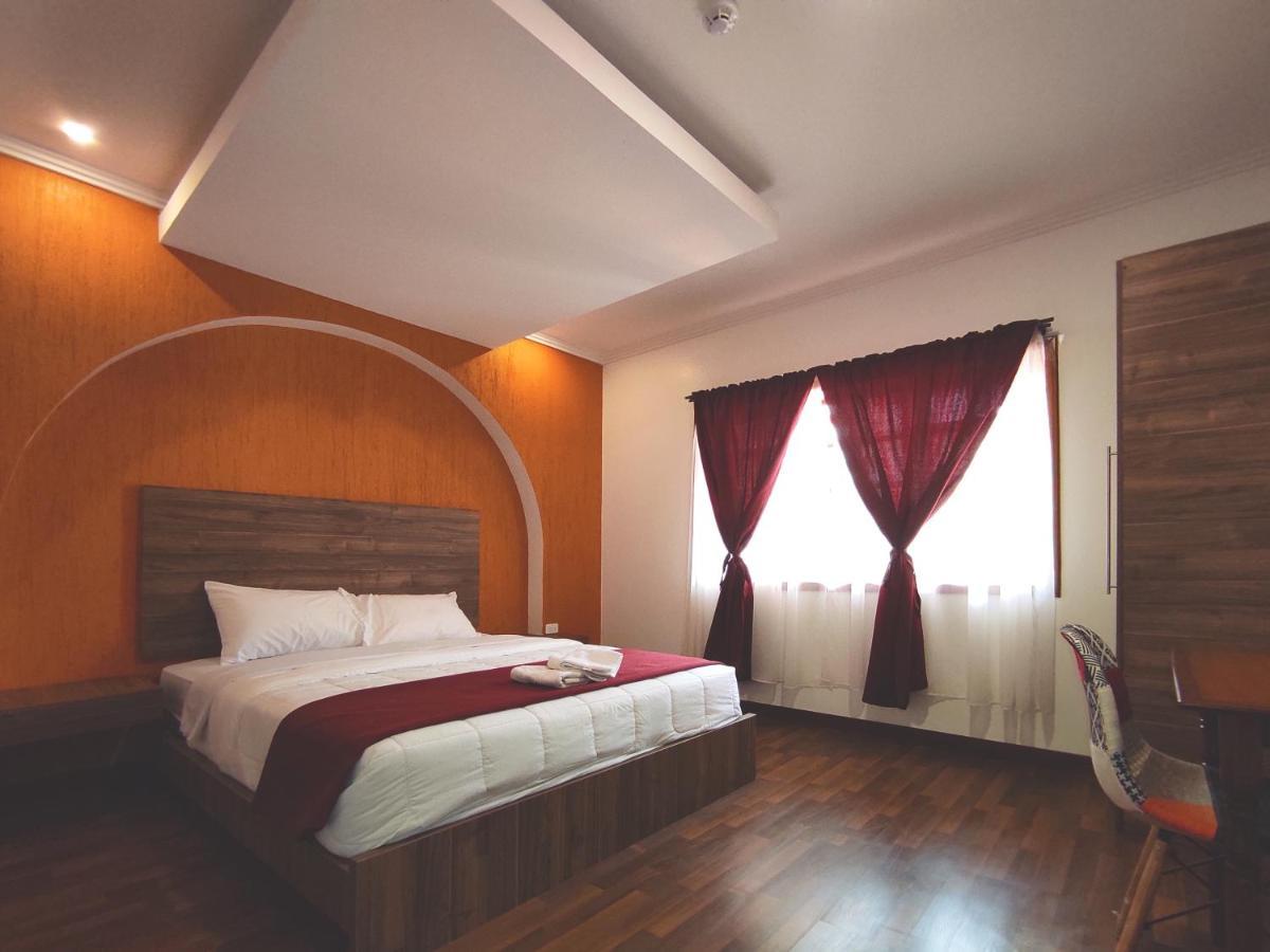 كوينكا Hostal Nizza المظهر الخارجي الصورة